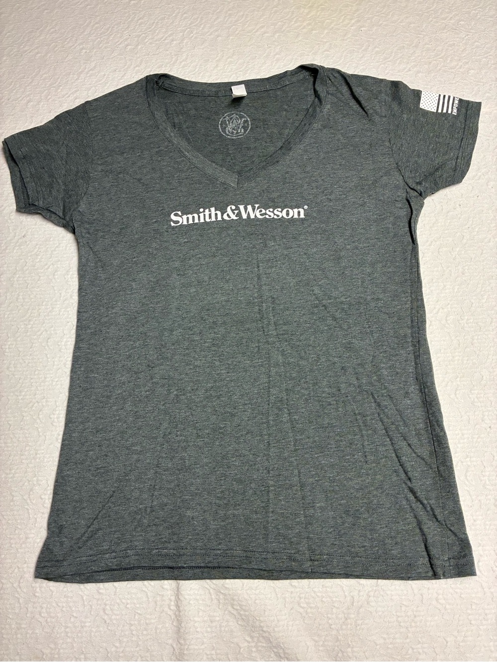Tultex Women's Dark Heather Gray V-Neck Smith & Wesson Tee XXL